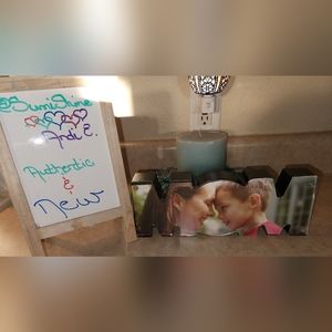 Hallmark Wood Finish M-O-M Photo Frame, Mom ~ New/ Unused